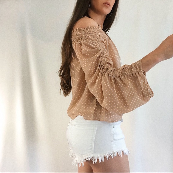 Off Shoulder Polka Dots Top - Picture 6 of 7